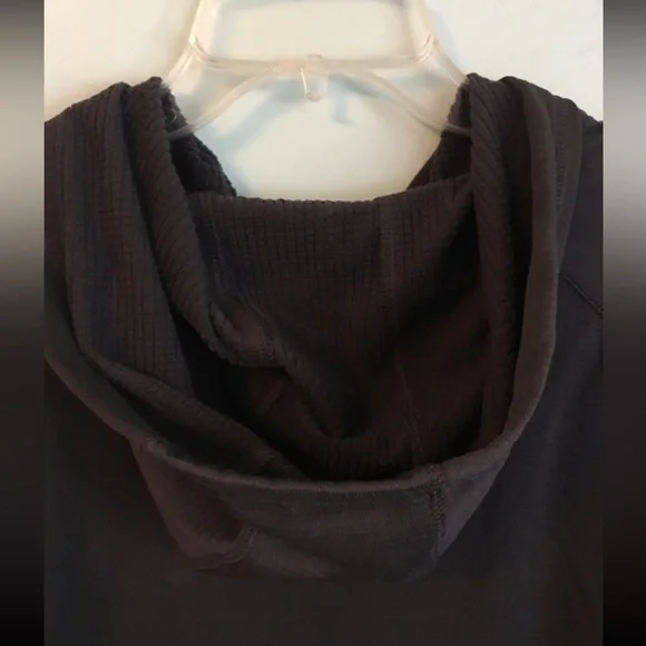 Izod Charcoal Gray Hoodie Size XL - Picture 7 of 8